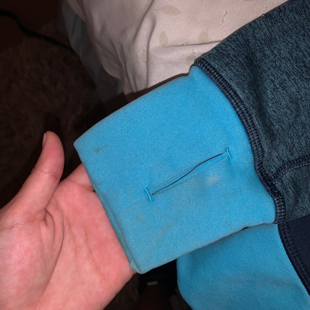 Nike jacket - Picture 3 of 4
